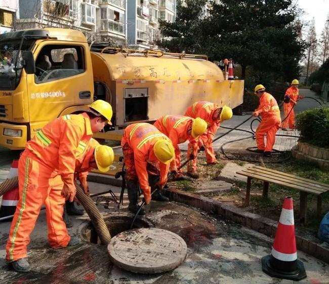 榕江市政管道清淤